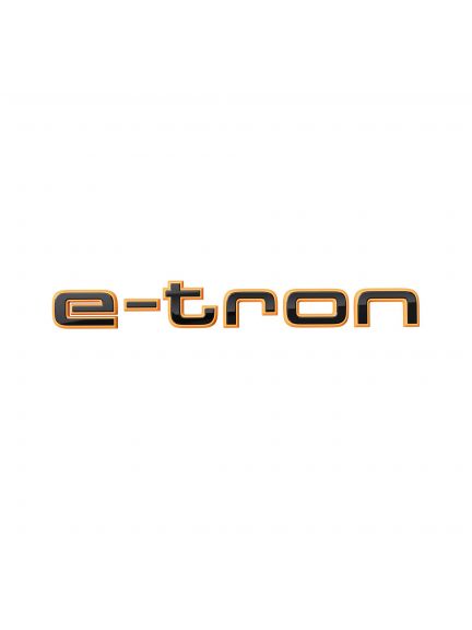 Inscripción e-tron en negro sobre naranja dinámico